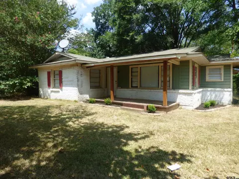 6532 F M 1001, Cookville, TX 75558