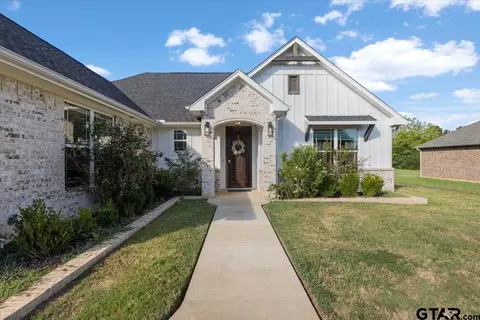 207 S Loveless, Bullard, TX 75757