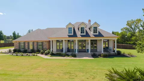 252 Clements Cir, Tatum, TX 75691