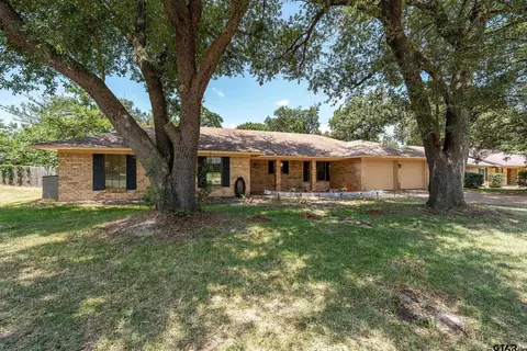 2814 Pineview, Tyler, TX 75704