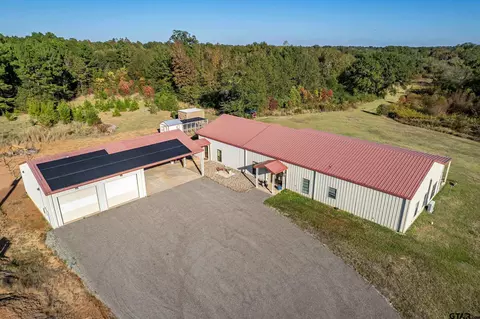 2600 Van Meter Rd, Kilgore, TX 75662