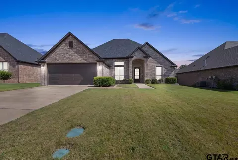 11966 Gillian Ct, Tyler, TX 75703