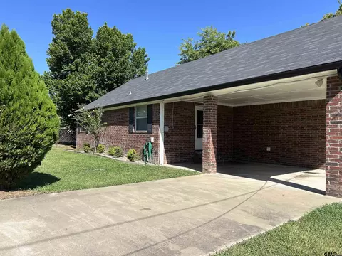 2209 Luther St, Tyler, TX 75701