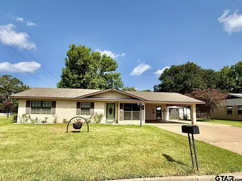 110 Glenview, Crockett, TX 75835