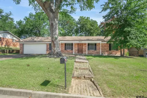 2112 Sampson Dr, Tyler, TX 75701