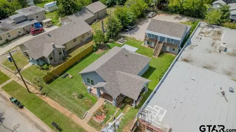 1502 Earle St, Tyler, TX 75702