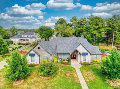 12066 Jazmin Cir, Flint, TX 75762