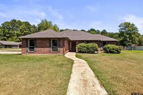307 Bob White, Pittsburg, TX 75686