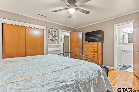 Bedroom - 1112 Pine St, Gilmer, TX 75644 photo 3 of 6