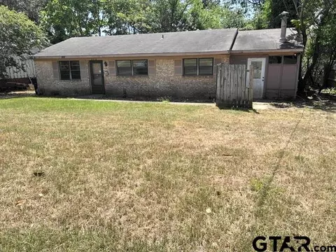 3318 Lee St, Tyler, TX 75702
