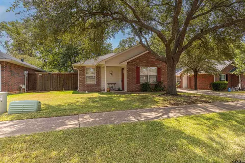 462 Redbud Cir, Whitehouse, TX 75791