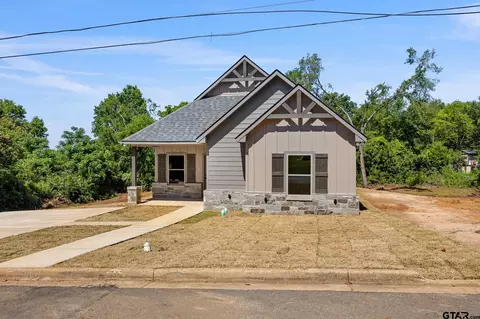 903 Bethune, Jacksonville, TX 75766