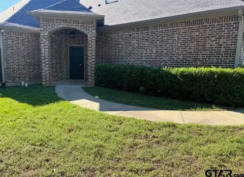 5405 Briar Cv, Tyler, TX 75703