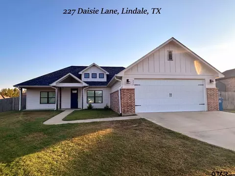 227 Daisie Lane 6 Additional Homes, Lindale, TX 75771