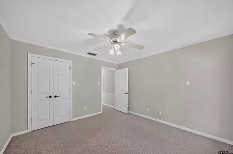 Bedroom - 15744 Timberhill Dr, Flint, TX 75762 photo 3 of 4