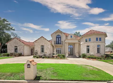 7105 Walden Dr, Tyler, TX 75703