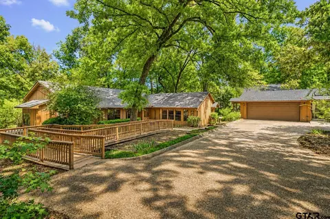 11157 Hamrick Lake Rd, Winona, TX 75792