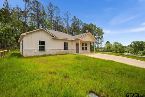 812 Grant St, Jacksonville, TX 75766