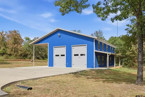 110 Whispering Pines Dr, Scroggins, TX 75480