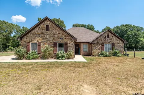 814 N Jarvis St, Troup, TX 75789