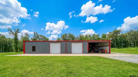 121 Oak Hill Rd, Kilgore, TX 75662