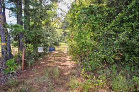61 88 Ac Cr 2920, Alto, TX 75925