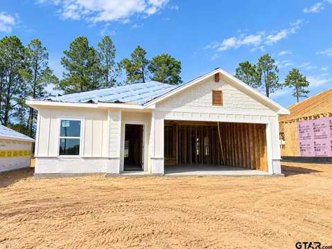 6108 Hidden Hills Dr, Tyler, TX 75703