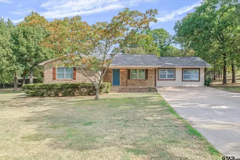 2941 S Trey Cir, Athens, TX 75752