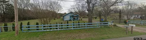 812 N Waldrip, Grand Saline, TX 75140