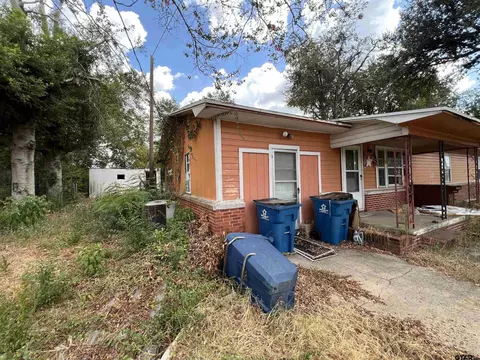 406 N Post Oak, Winnsboro, TX 75494