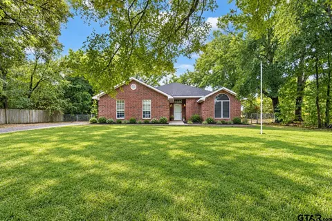 408 Rose St, Chandler, TX 75758