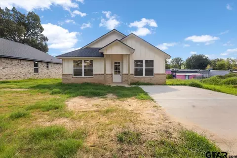 912 Nell Ave, Tyler, TX 75701