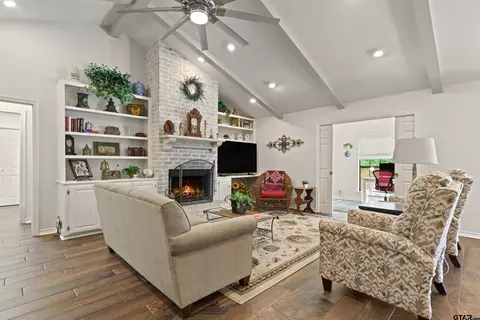 312 Amberwood, Tyler, TX 75701