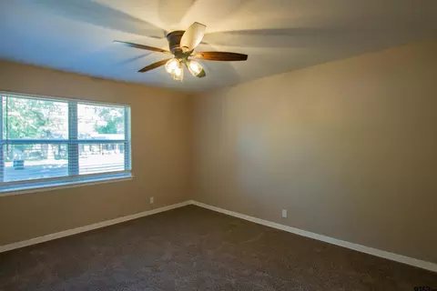 Bedroom - 116 Fairview Dr, Longview, TX 75604 photo 8 of 11