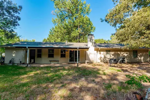Exterior - 116 Fairview Dr, Longview, TX 75604 photo 2 of 5