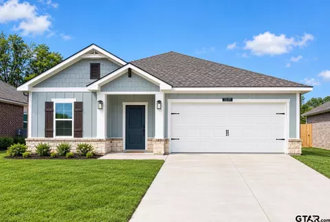 1117 Park Meadows Dr, Whitehouse, TX 75791