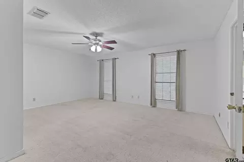 Bedroom - 1656 Pineview Ln, Hideaway, TX 75771 photo 1 of 4