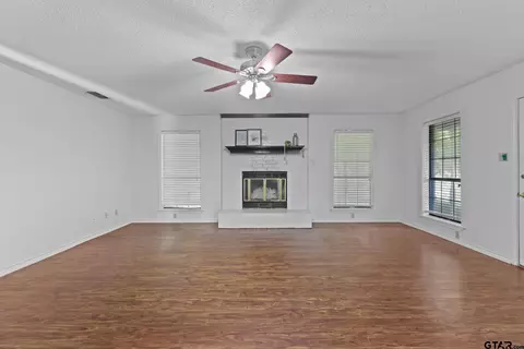 Living - 1656 Pineview Ln, Hideaway, TX 75771 photo 2 of 3