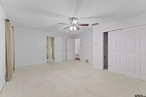 Bedroom - 1656 Pineview Ln, Hideaway, TX 75771 photo 2 of 4