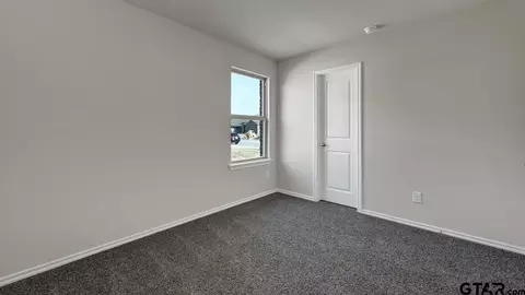 Bedroom - 107 Willow Branch Ln, Canton, TX 75103 photo 5 of 11
