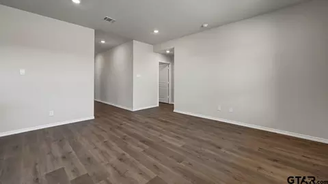 Entry Way - 107 Willow Branch Ln, Canton, TX 75103 photo 3 of 3