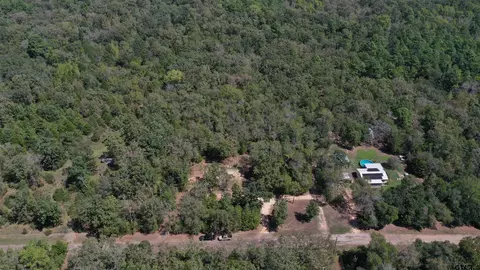 347 County Road 4252, Palestine, TX 75803