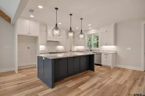 Kitchen - 15212 Maple Leaf Ct, Tyler, TX 75707 photo 1 of 5