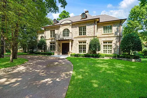 4045 Stonegate Blvd, Tyler, TX 75703
