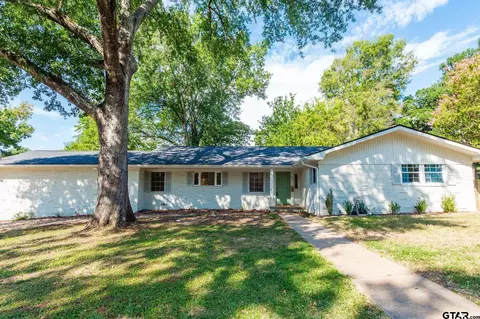 3215 Curtis Dr, Tyler, TX 75701