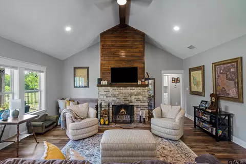 797 Oklahoma St, Van, TX 75790 photo 11