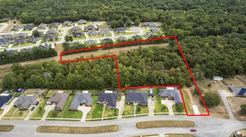 7762 Cherryhill Dr, Tyler, TX 75703
