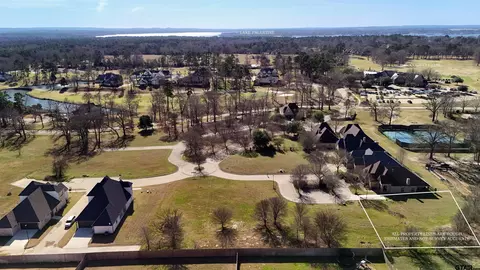 110 Elm Tree Cir, Bullard, TX 75757