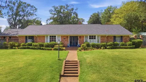 2725 Pecan Dr, Tyler, TX 75701