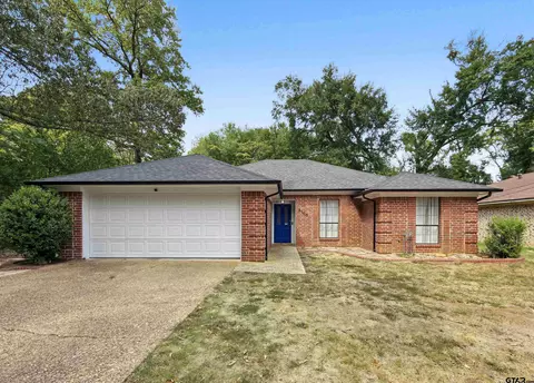 2100 Pinkerton Dr, Tyler, TX 75701